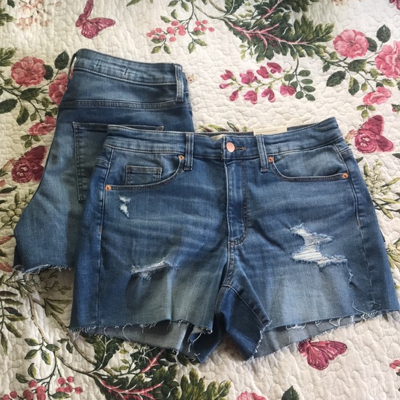 Final Price ❗️Universal Thread High Rise Distressed Shorts - Picture 5 of 5